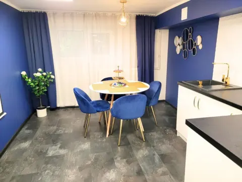 Lokal usługowy z dużą witryną, idealny na biuro/gabinet/fryzjera – zdjęcie 2
