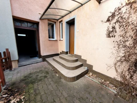Dom / 2 mieszkania - z ogrodem – zdjęcie 12